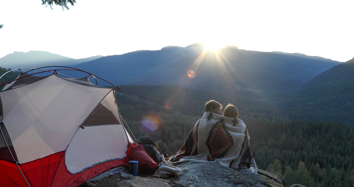 Tips for Planning a Romantic Camping Trip