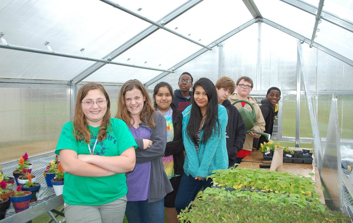 Agriculture Science class inspires 6th graders to go rural