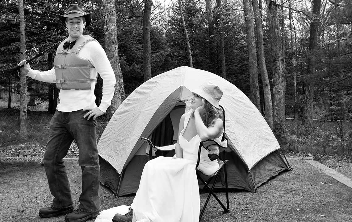 If outdoorsmen planned rural weddings